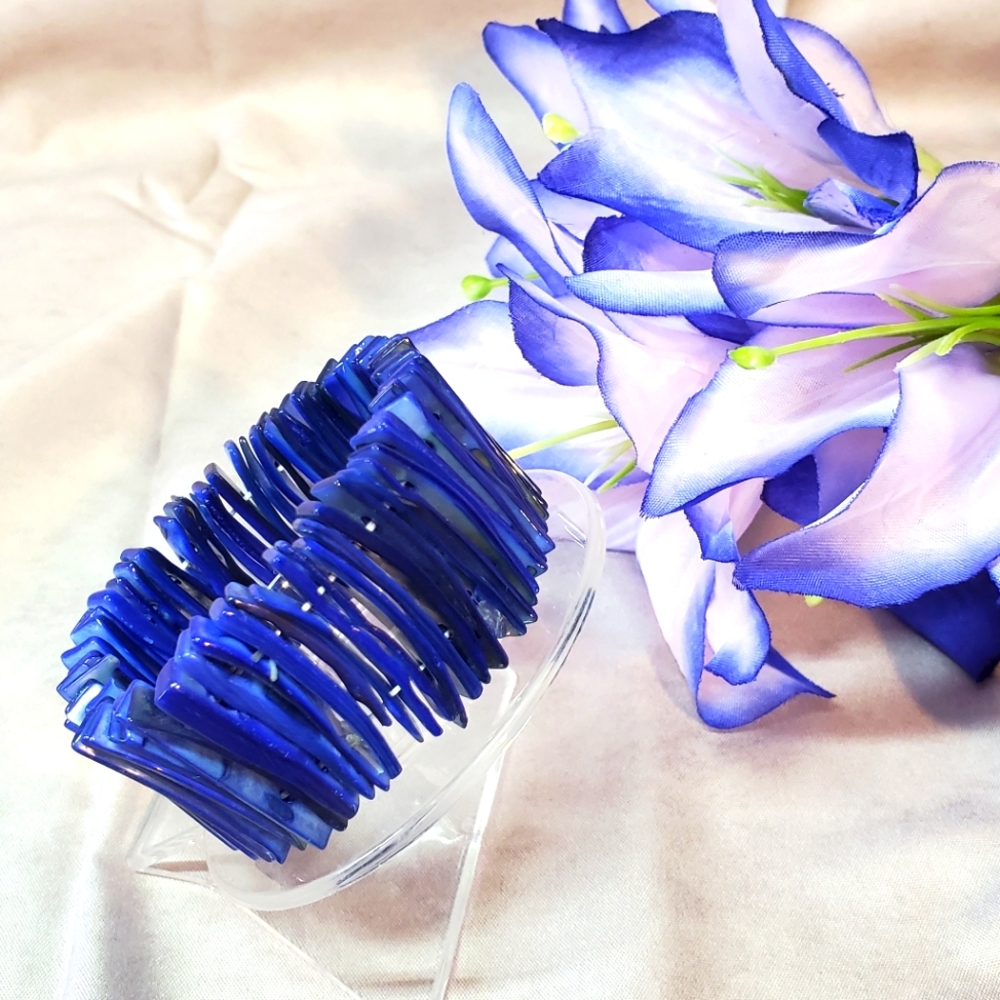 Blue Dyed Shell Bracelet